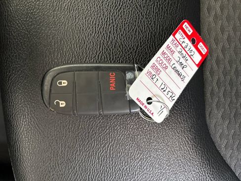 Used 2024 Jeep Compass Latitude AWD/4WD image 33