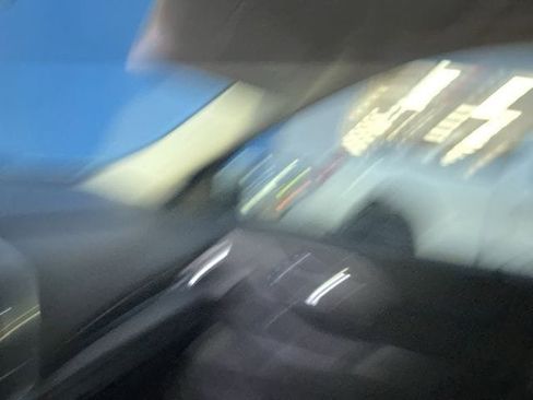 Used 2018 Chevrolet Traverse LT image 22