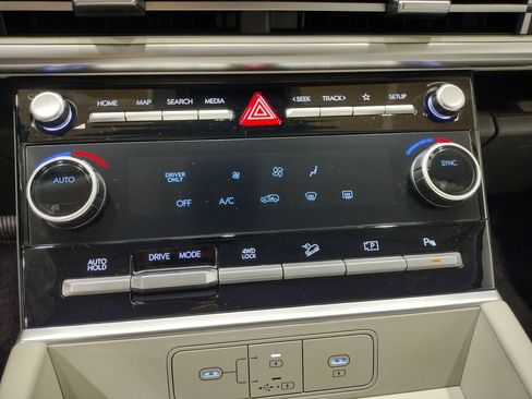 New 2026 Hyundai Santa Fe SE image 31