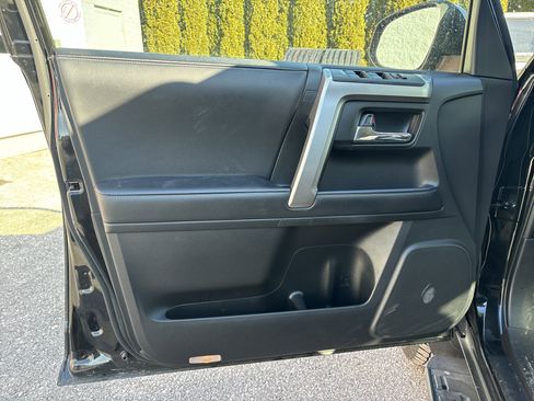 Used 2024 Toyota 4Runner SR5 Premium image 16