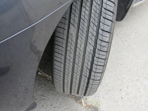 Used 2014 INFINITI QX60 AWD w/ Deluxe Touring Package image 36