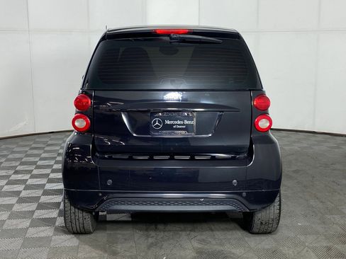 Used 2015 smart fortwo passion image 10