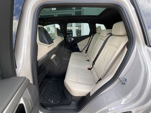 New 2026 BMW X3 xDrive30 w/ Premium Package image 26