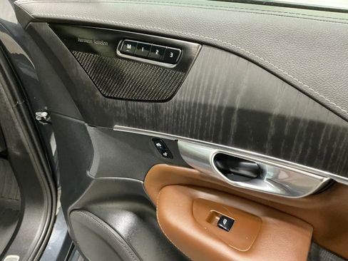 Used 2022 Volvo XC90 T6 Inscription w/ Advanced Package image 32