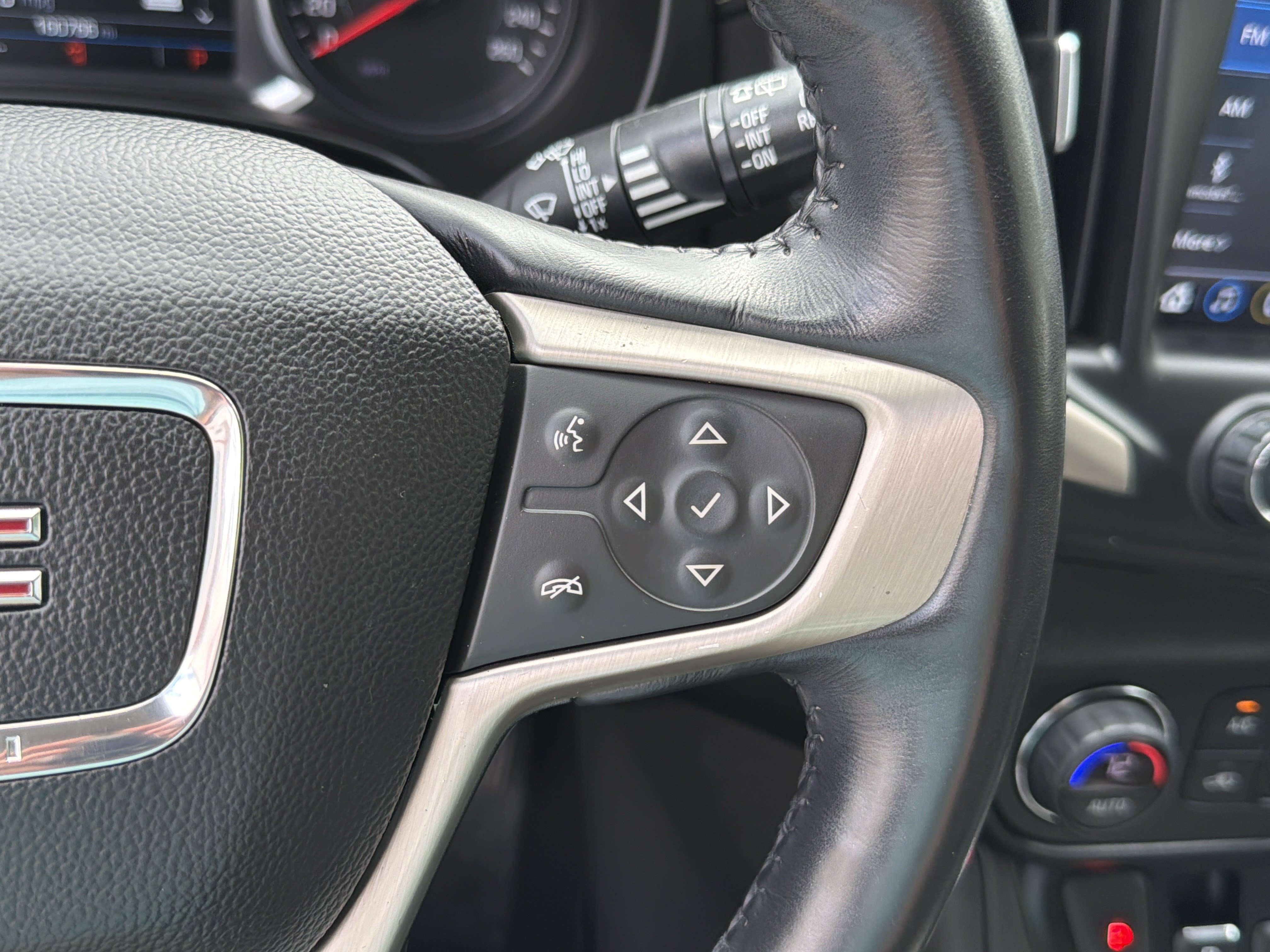 Used 2018 GMC Terrain Denali AWD/4WD image 16
