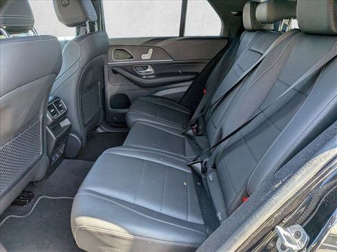 Used 2025 Mercedes-Benz GLE 350 4MATIC image 16