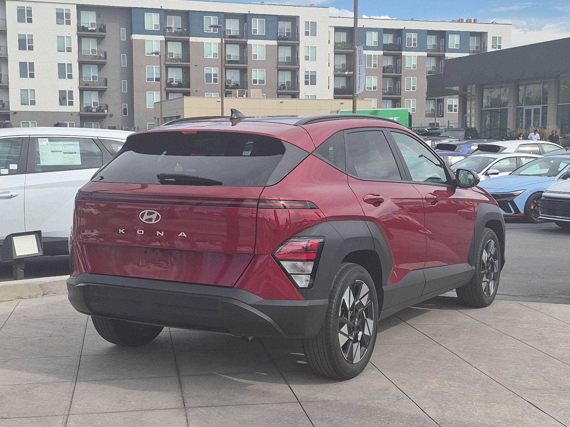 Certified 2024 Hyundai Kona SEL FWD image 4
