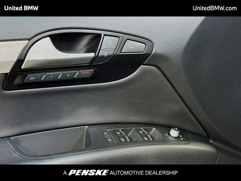 Used 2015 Audi Q7 3.0T S line Prestige w/ S Line Package AWD/4WD image 3