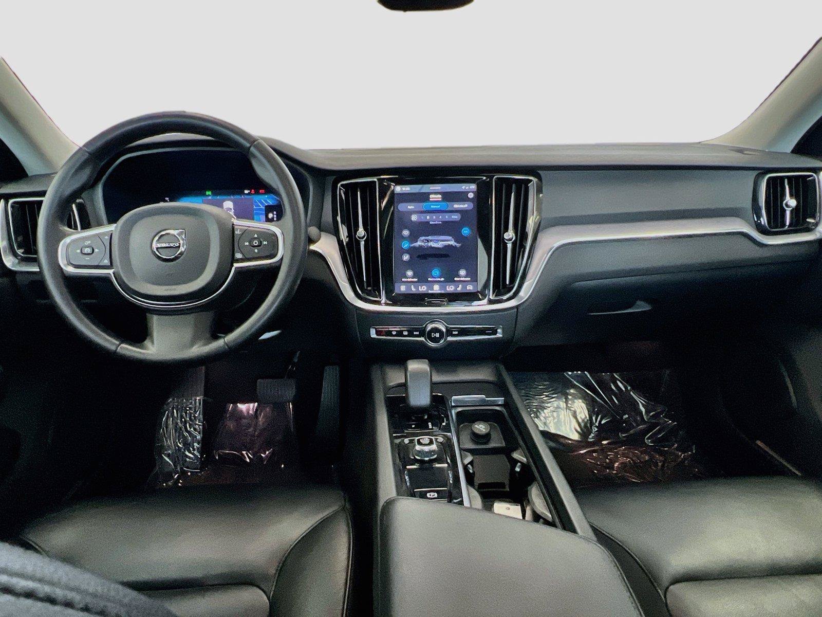 Used 2024 Volvo S60 B5 Core AWD/4WD image 32