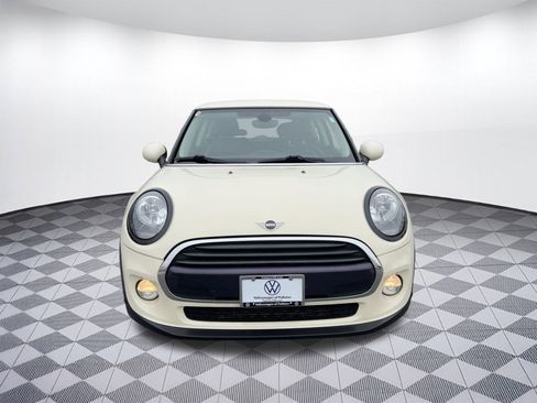 Used 2019 MINI Cooper 2-Door Hardtop image 6