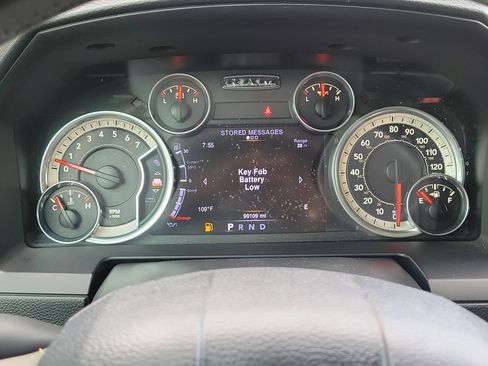 Used 2016 RAM 1500 Laramie w/ Convenience Group AWD/4WD image 24