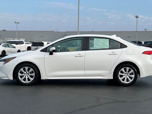 Used 2024 Toyota Corolla LE image 9