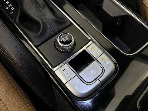 Used 2022 Kia Telluride SX w/ Towing Package image 30