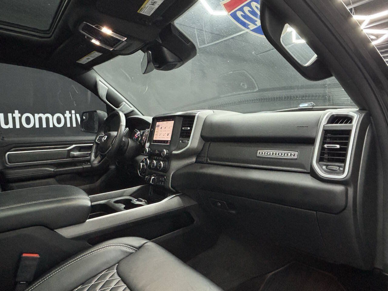 Used 2022 RAM 1500 Big Horn AWD/4WD image 39