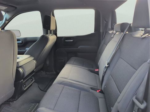 Used 2019 Chevrolet Silverado 1500 Custom w/ Custom Convenience Package image 26