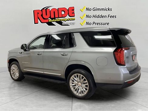 Used 2024 GMC Yukon Denali w/ Advanced Technology Package AWD/4WD image 3