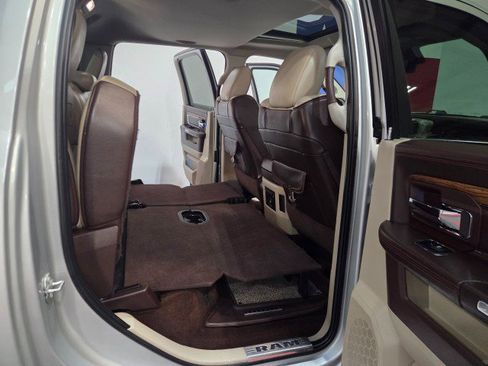 Used 2018 RAM 2500 Longhorn w/ Longhorn Southfork Package image 75