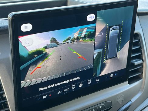 Used 2022 Ford Transit 350 XLT image 26