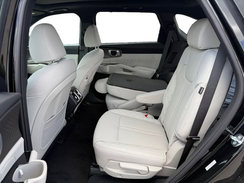 New 2026 Kia Sorento SX Prestige AWD/4WD image 16