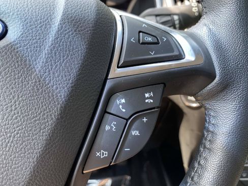 Used 2020 Ford Edge SEL w/ Cargo Accessory Package FWD image 18