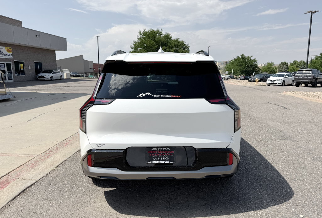 Used 2024 Kia EV9 GT-Line AWD/4WD image 8