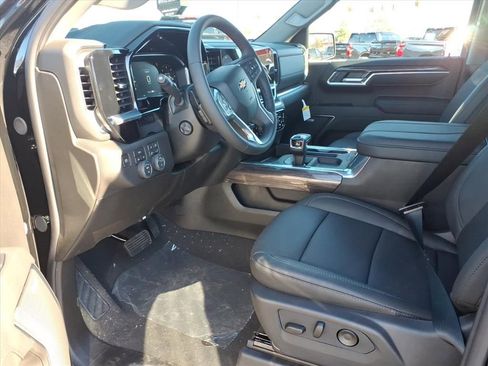 New 2026 Chevrolet Silverado 1500 LTZ w/ LTZ Convenience Package II image 11