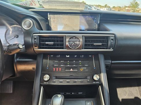 Used 2018 Lexus IS 300 w/ Comfort Package image 27