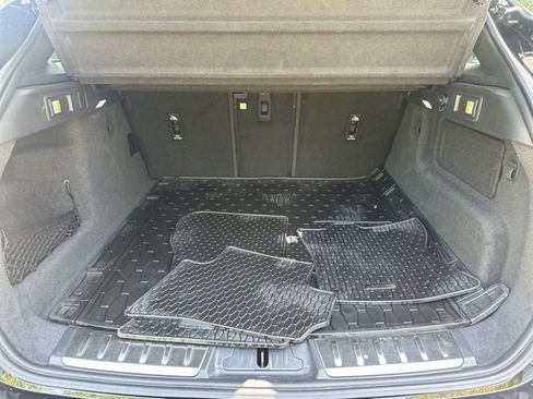 Used 2025 Jaguar F-PACE R-Dynamic S image 17