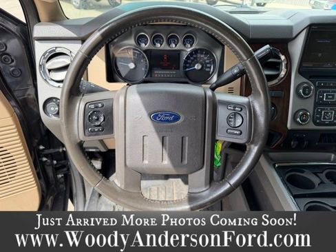 Used 2013 Ford F350 Lariat w/ Lariat Interior Pkg image 12