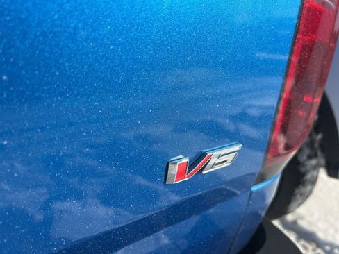 Used 2021 Chevrolet Colorado Z71 w/ LPO, Power Package image 5