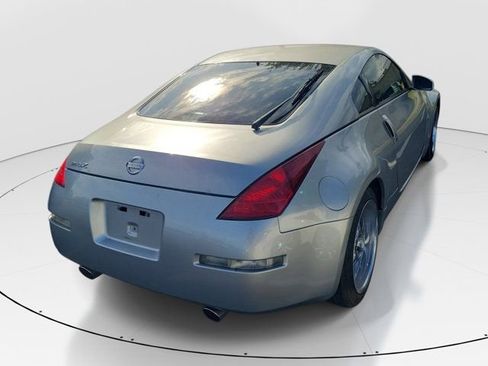 Used 2003 Nissan 350Z Coupe RWD image 4