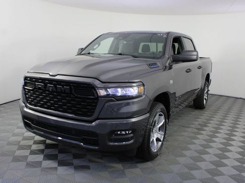 New 2026 RAM 1500 Express AWD/4WD image 20