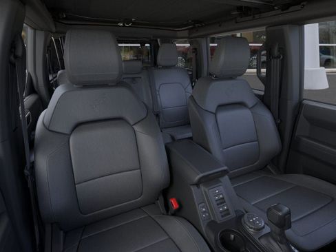 New 2025 Ford Bronco Outer Banks image 10