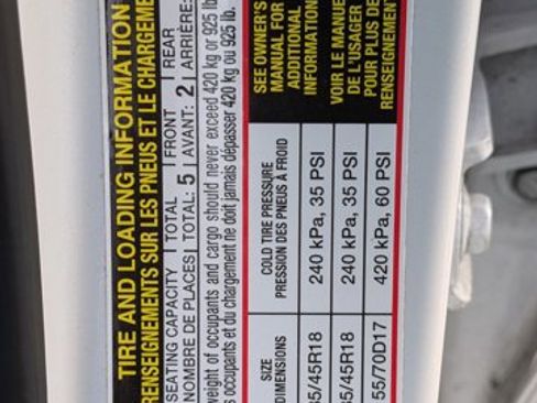 Used 2021 Toyota Camry XLE w/ Navigation Upgrade Package image 19