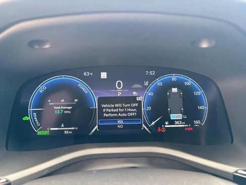 Used 2026 Toyota Camry XLE FWD image 14