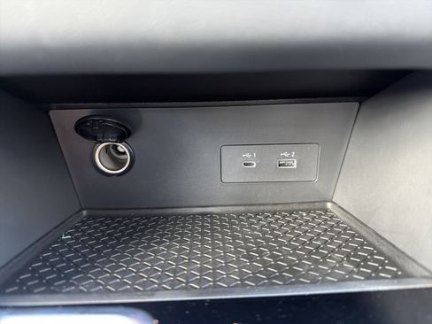 New 2025 Nissan Pathfinder SV w/ Black Appearance Package image 21