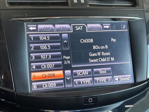 Used 2013 Toyota RAV4 EV FWD image 18