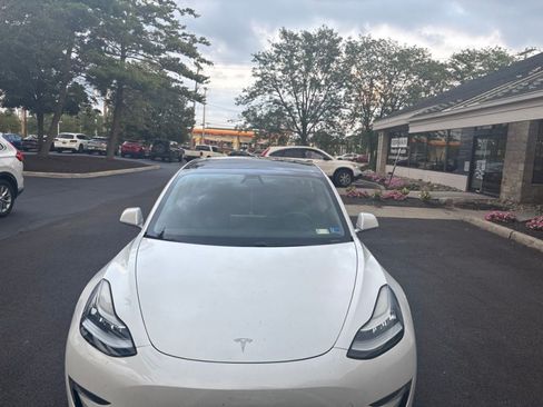 Used 2020 Tesla Model 3 Long Range AWD/4WD image 8