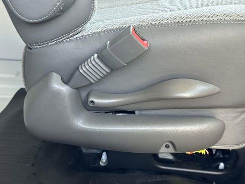 New 2026 GMC Savana 2500 w/ Driver Convenience Package image 18