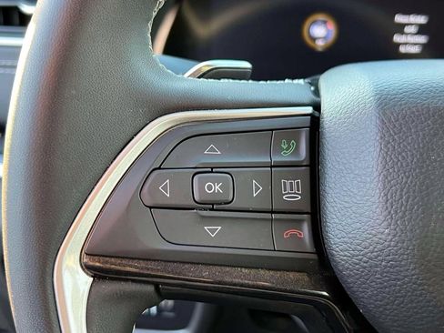 Certified 2023 Jeep Grand Cherokee L Laredo image 21