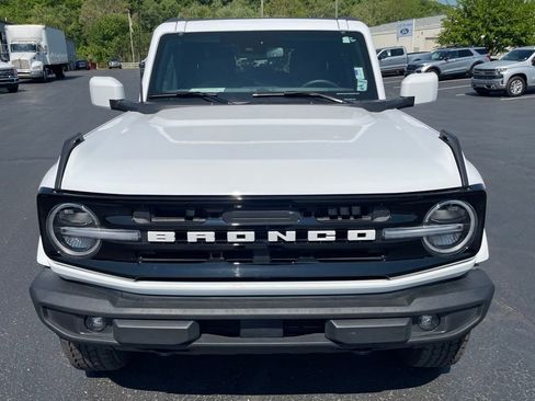 Used 2025 Ford Bronco Outer Banks AWD/4WD image 5