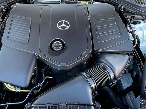 Certified 2025 Mercedes-Benz E 350 4MATIC Sedan image 35