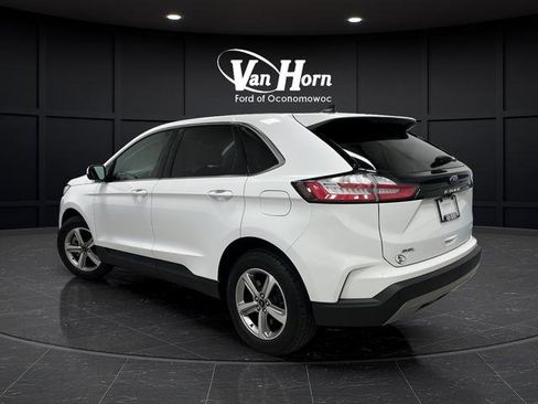 Used 2023 Ford Edge SEL w/ Convenience Package image 3