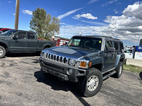 Used 2006 HUMMER H3 AWD/4WD image 16