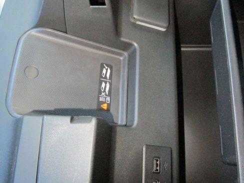 New 2026 GMC Sierra 2500 SLT w/ SLT Premium Package AWD/4WD image 44