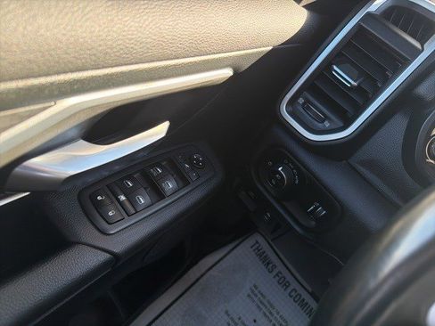 Used 2021 RAM 1500 Big Horn image 22
