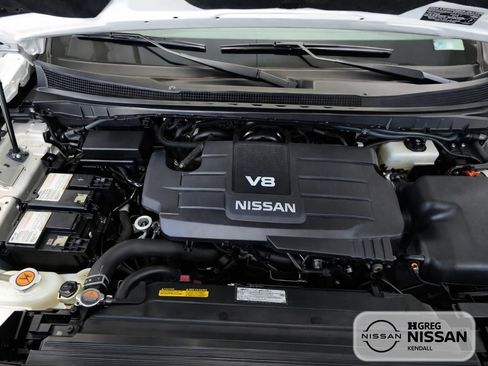 Used 2017 Nissan Titan S image 15