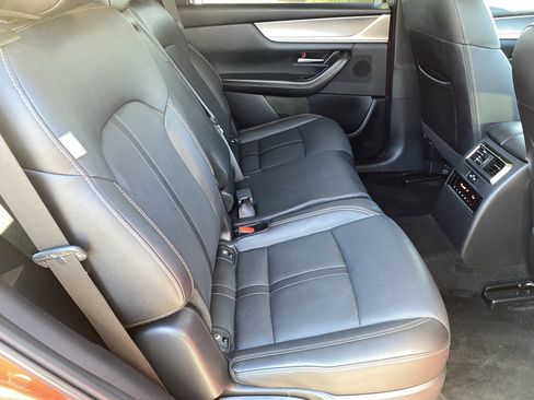 Used 2024 MAZDA CX-90 3.3 Turbo w/ Preferred Plus image 13