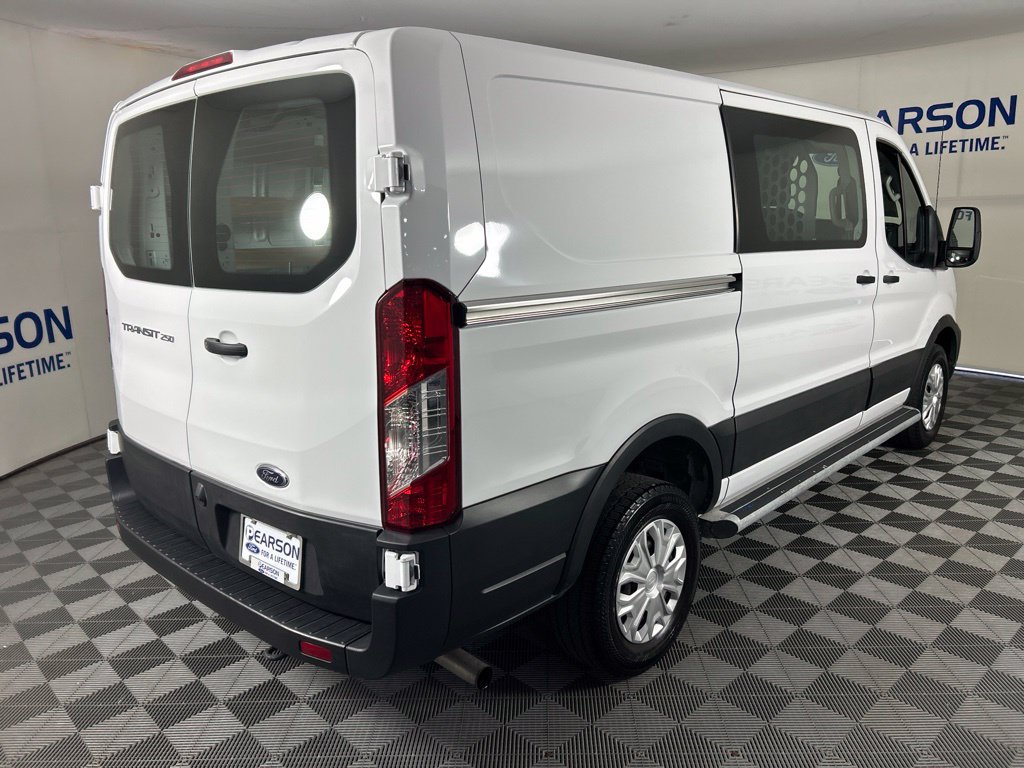 Used 2025 Ford Transit 250 Low Roof w/ Exterior Upgrade Package RWD image 4