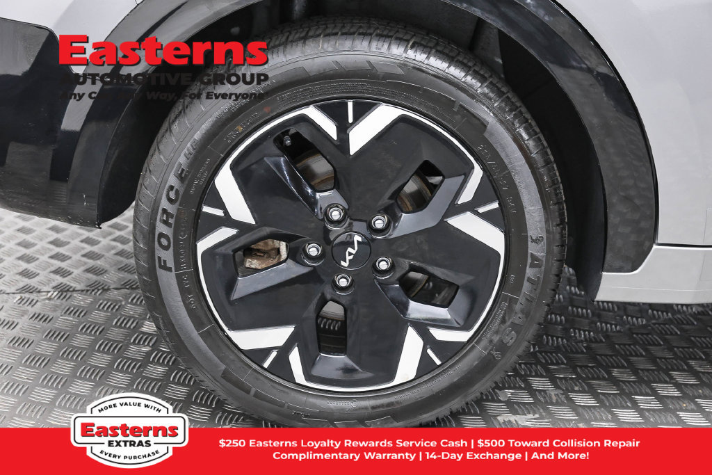 Used 2023 Kia Niro Wind w/ Wind Preserve Package FWD image 28